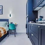 Hébergement de vacances Cosy Single Storey With Garden, Parking