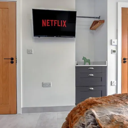 Stag Residence: Modern Serviced
