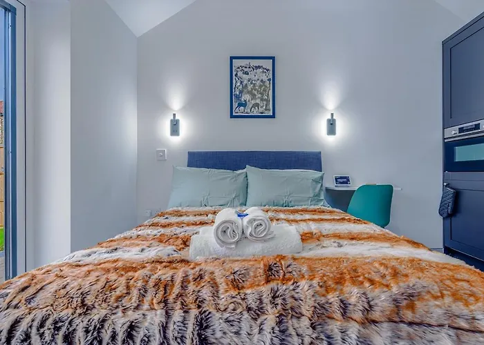 Sunny Garden With Parking And Workspace * 브리스틀